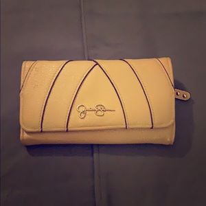 Jessica Simpson wallet